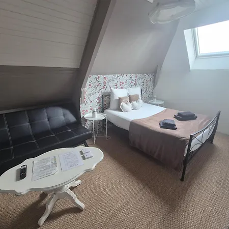 Penzion L'ame Du Gourmand Pontorson